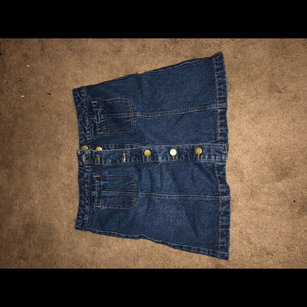 Mini Jean skirt